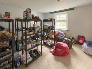 Photo 9- click for photo gallery